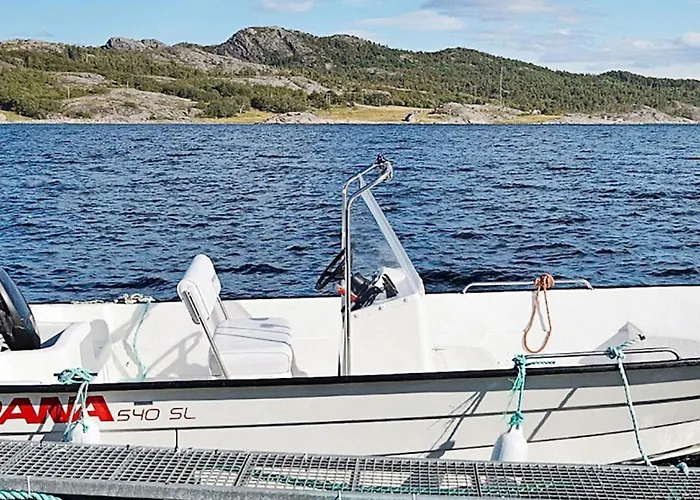 15 Person In Flatanger-by Traum Straum